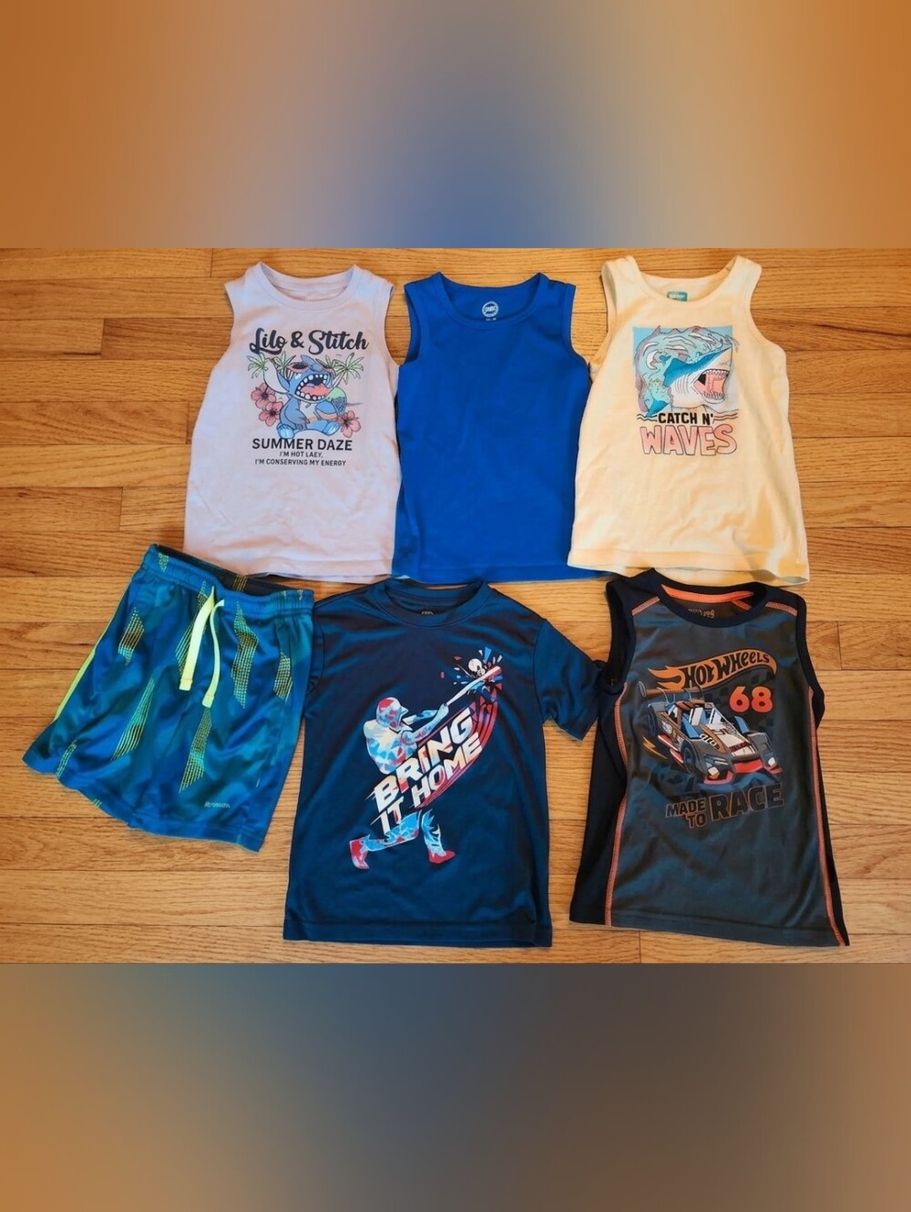Boys Activewear Bundle Size 5 / Tops & Athletic Shorts